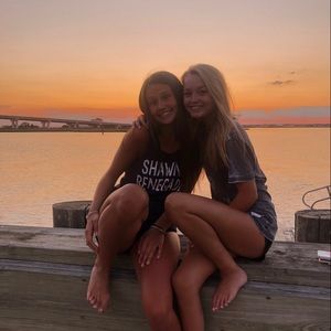 Meet your Posher, Ally